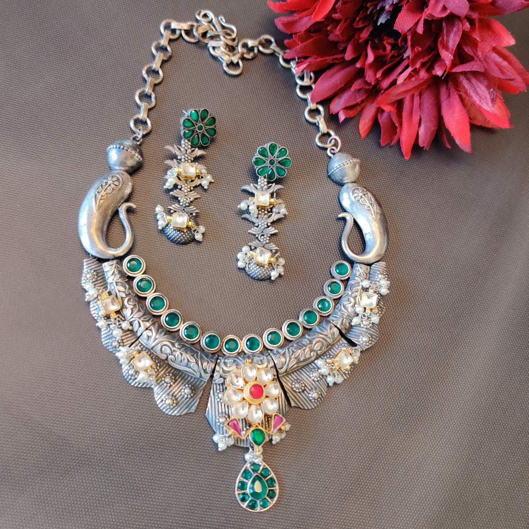 (2-18-NS4) 92.5 Silver Coated Pachi Kundan Exclusive Necklace