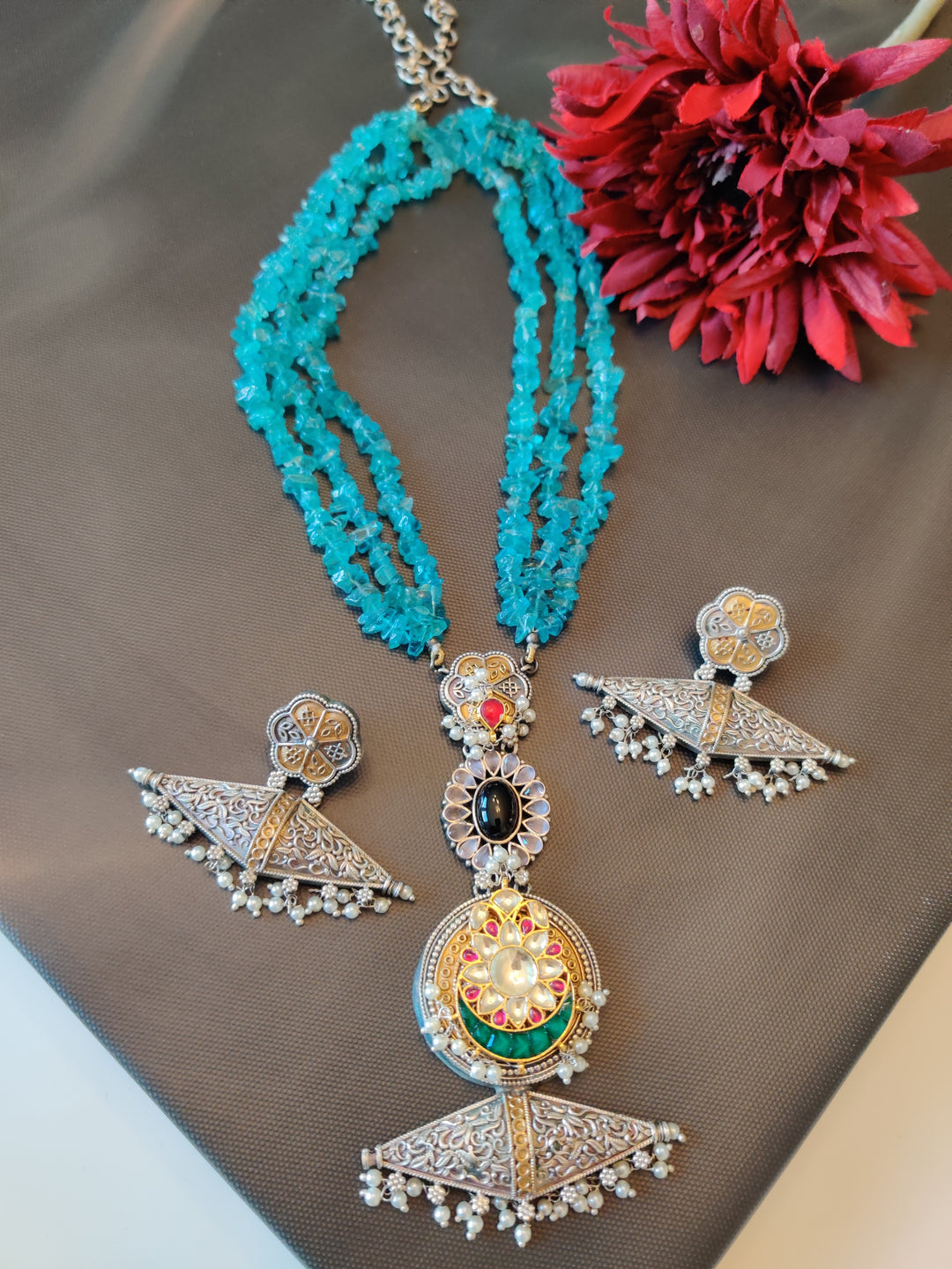 (2-18-NS5) Exclusive Pachi Kundan with Natural Beads Sky Necklace