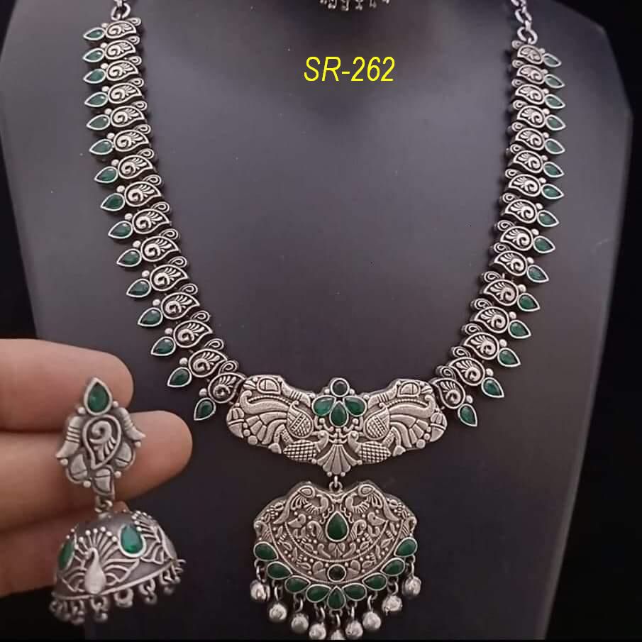 (8-36-NS14) SLA Green Stone Statement Long Necklace