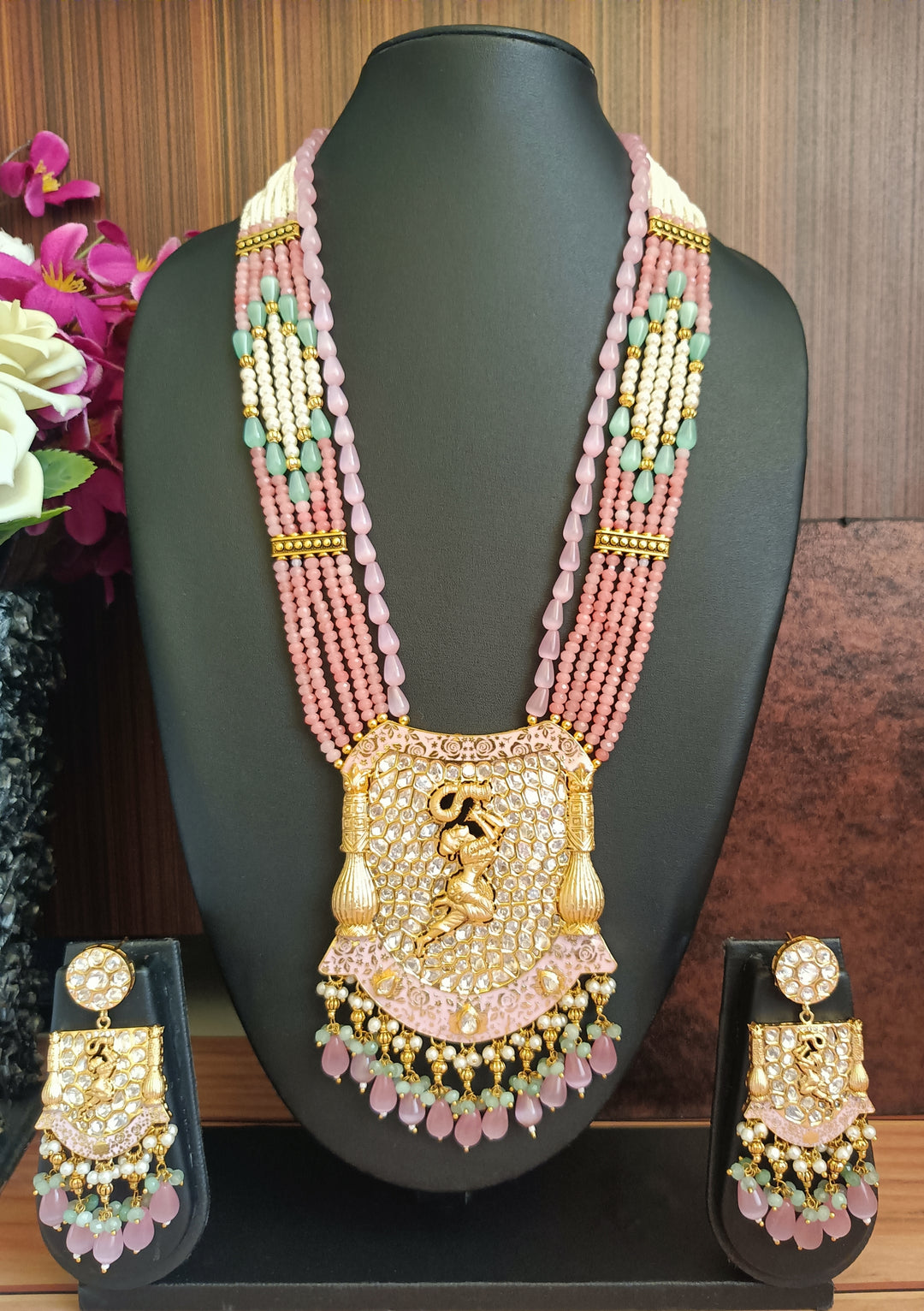 (1-18-NS13) Tyaani extra ordinary Premium statement mala Necklace