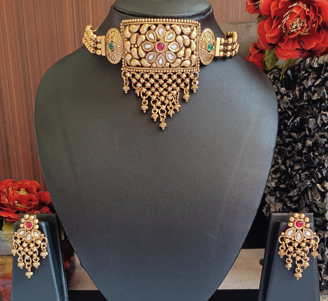 (7-3-NS4) Antique Gold Quality Multi Choker