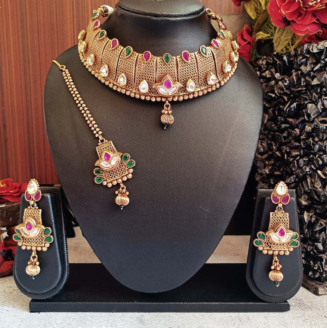 (7-3-NS3) Antique Kundan Multi Combo Choker