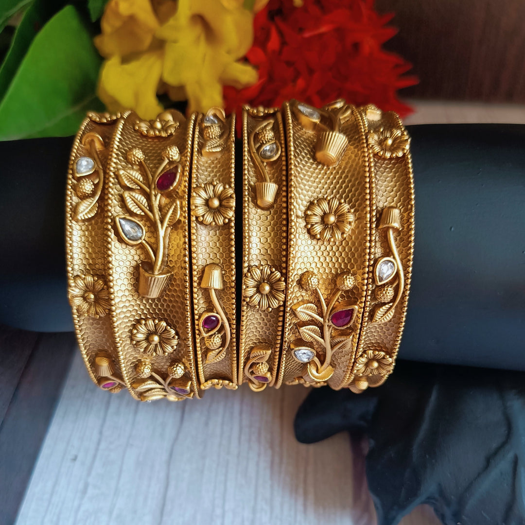 (7-14-BN2) Antique Pachi Kundan Combo Bangle set