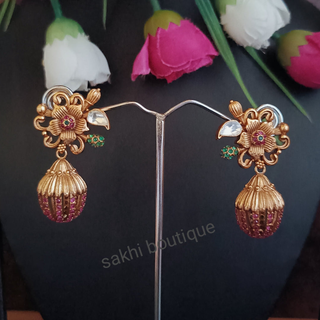 (7-14-ER9) Antique Pachi Kundan Earring
