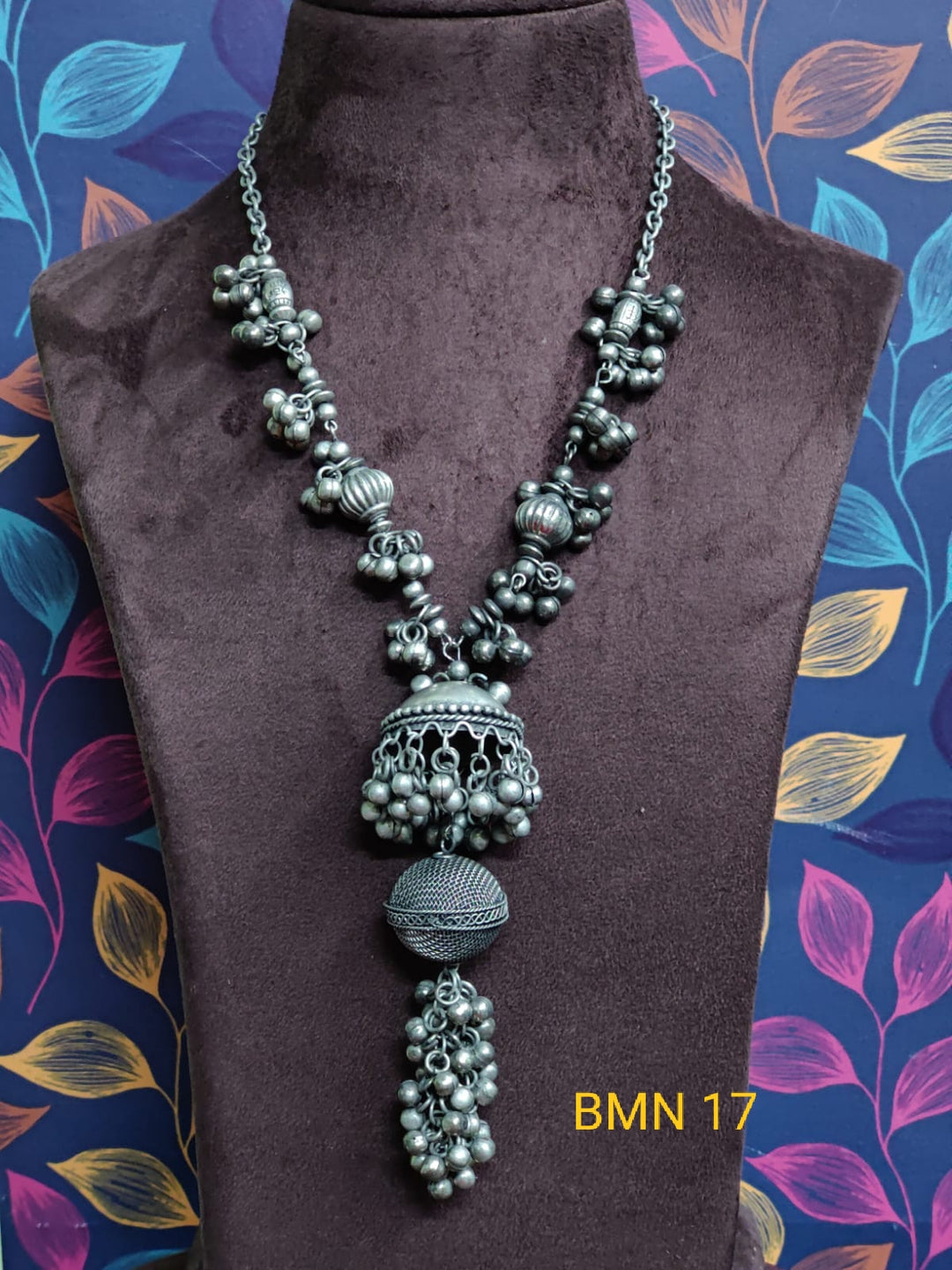 (9-33-NS19) Black Metal Necklace