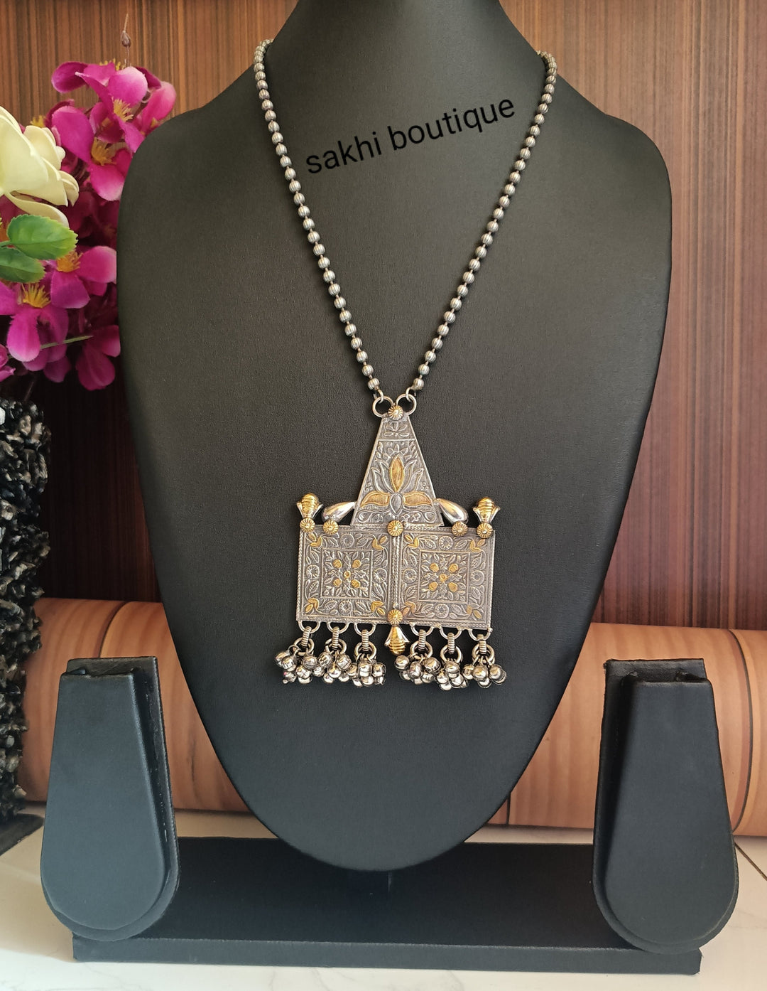 (8-31-NS1) SLA Dual Tone Chain Pendent Set