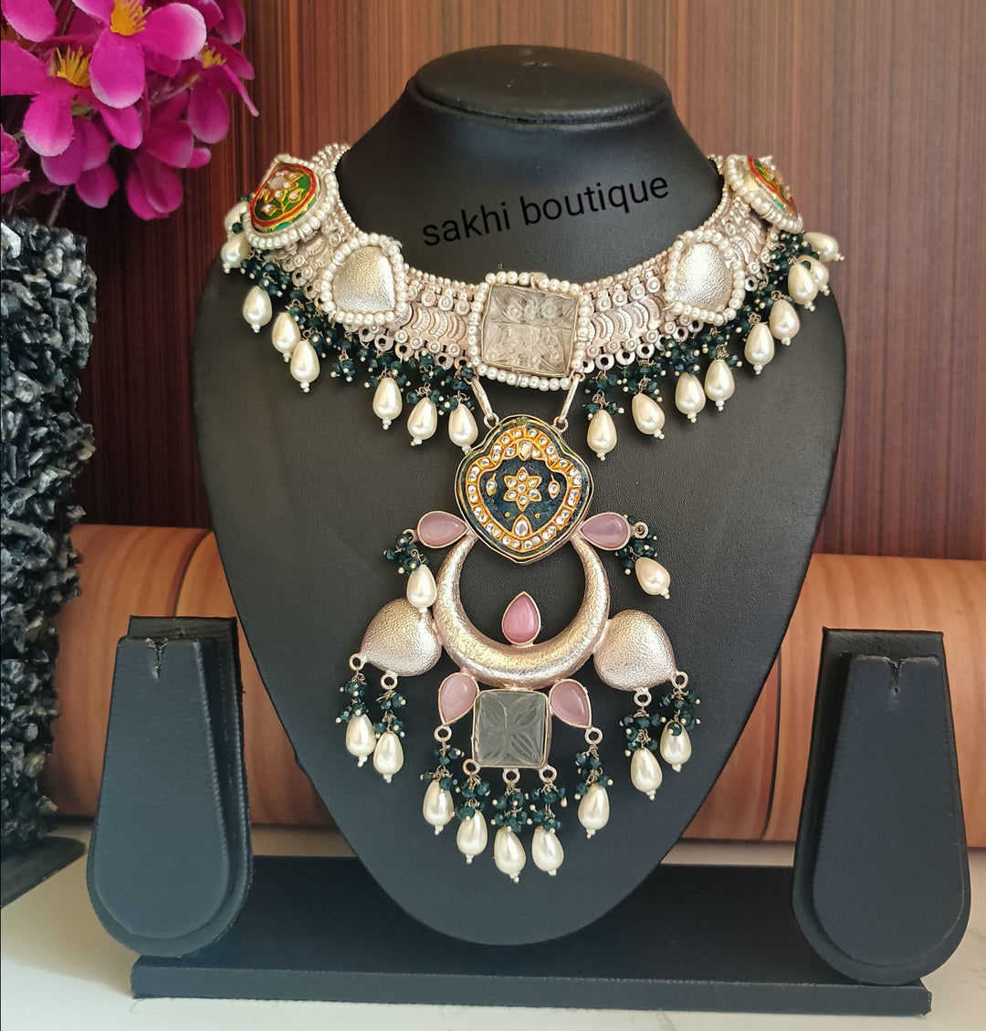 (8-31-NS2) 92.5 Silver Coating Carve Monalisa Meenakari Statement Necklace