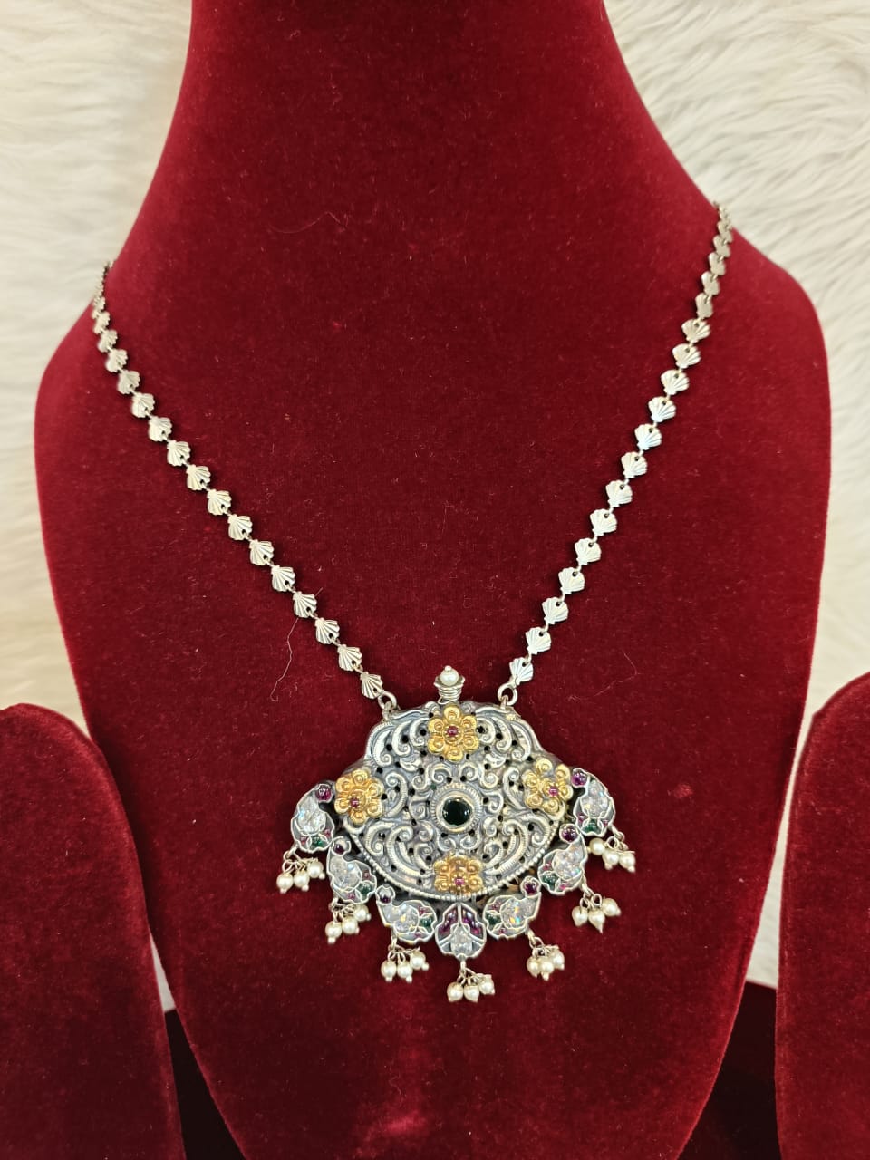 (8-18-NS17) Silver Fusion Green Pink Panchi Kundan Necklace