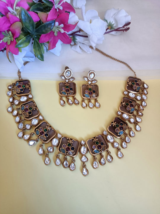 (0118NS074A100) Premium Moissanite Kundan with MonalisaStone Necklace