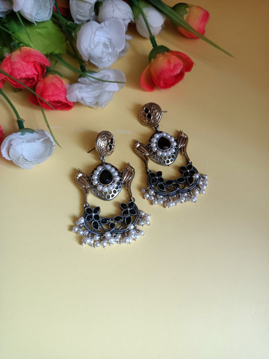 (0300830ER009A20) HandmadeTwo tone Earring