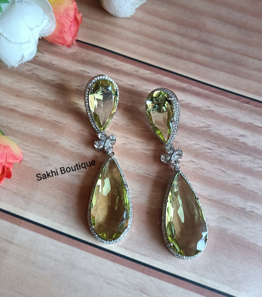 (0318ER001A200) Russian Doublet Stone Earring