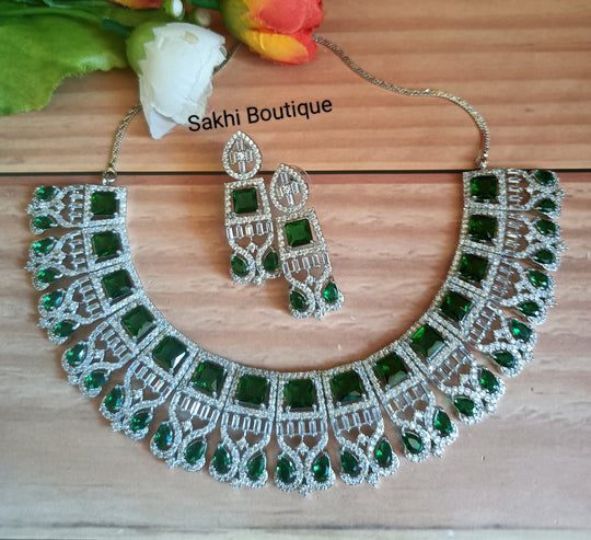 (0318NS008A100) AD Baguette Stone Necklace