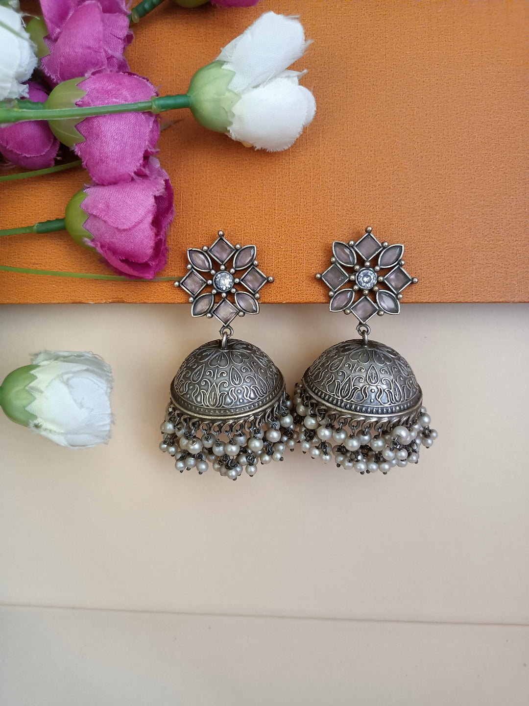 (0325830ER012A20)Oxidised Bore Jumkha Earring