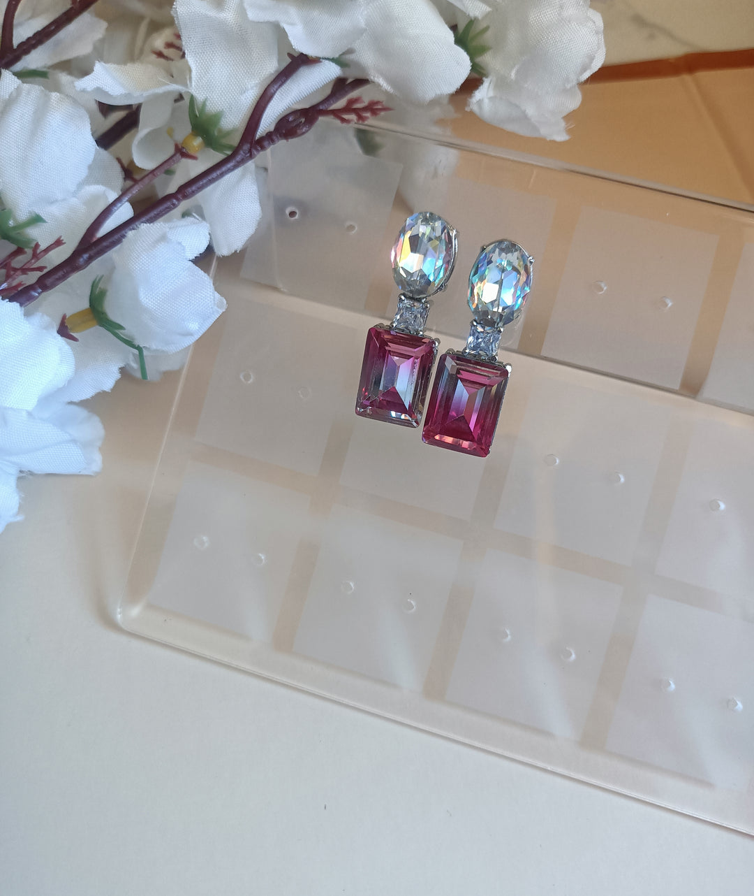 (0356ER001A200) Swarovski Stone Earrings