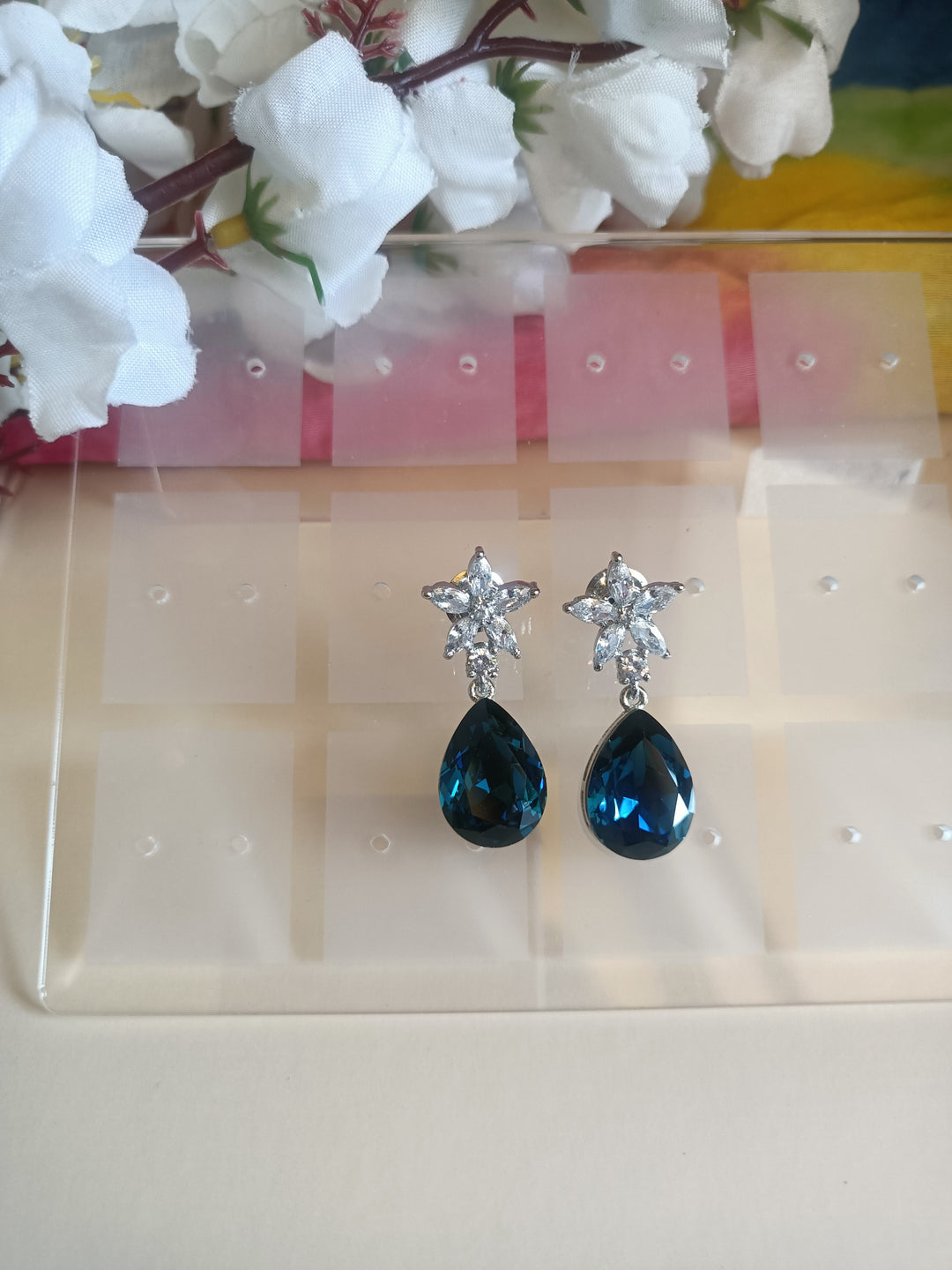 (0356ER018A200) Swarovski AD Stone Earring