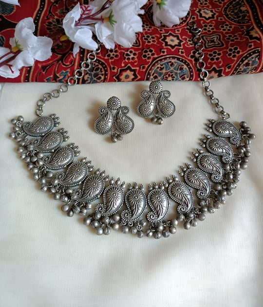 (0390730NS002A20) SLA in Pearl and Ghoonghru Necklace Set