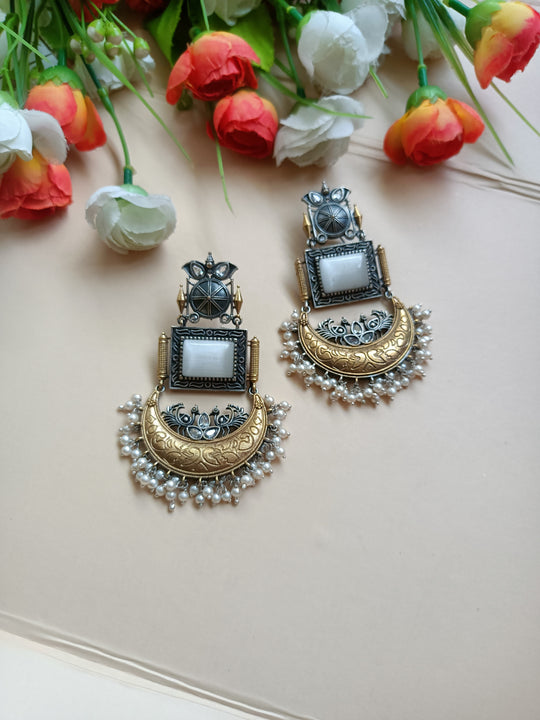 (0410830ER010A20)Statement SLA Two tone earring