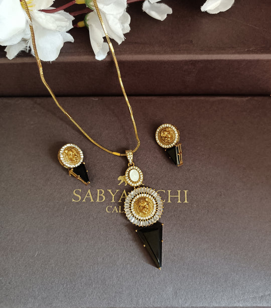 (0518NS043A100) Sabyasachi Inspired Monalisa Stone Designer Pendent Set