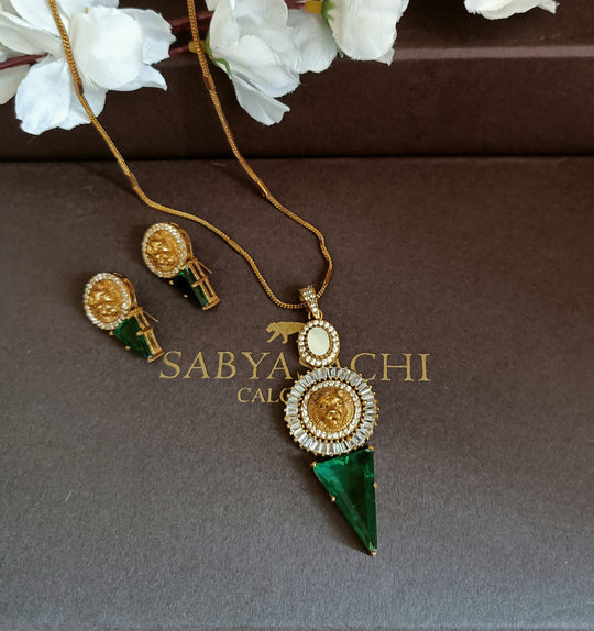 (0518NS043A100) Sabyasachi Inspired Monalisa Stone Designer Pendent Set