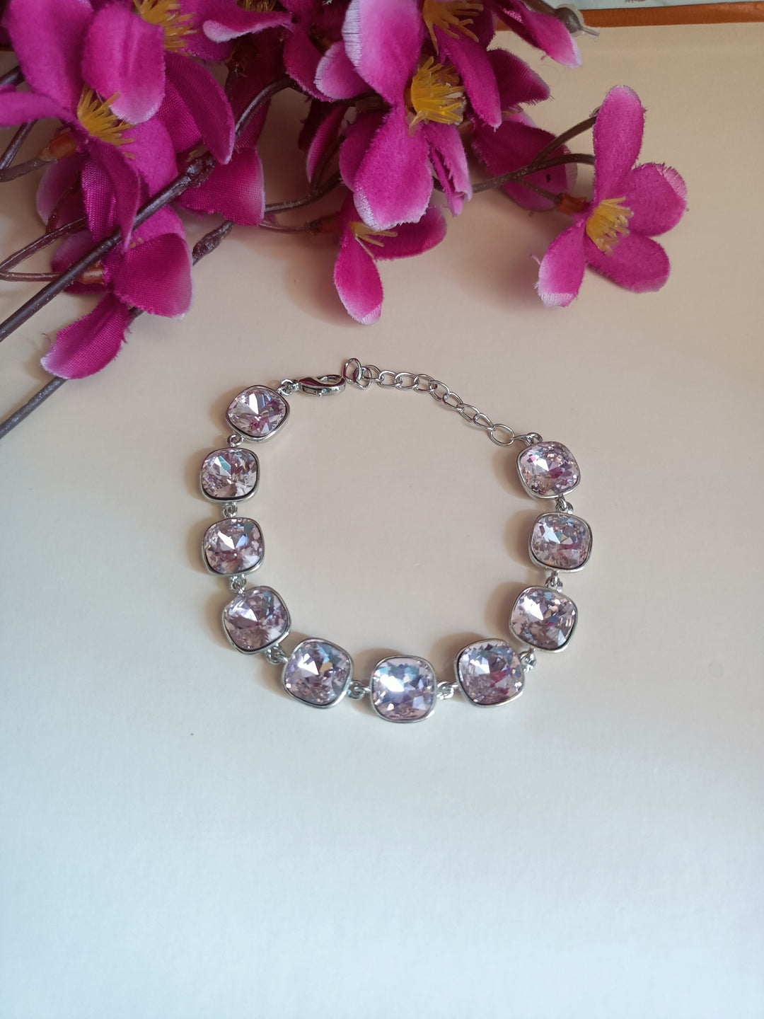 (0558BR004A200) Swarovski Stone Bracelet