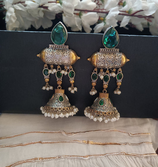 (0754ER011A200) Antique SLA Two-Tone Kundan Long Jumka Earrings