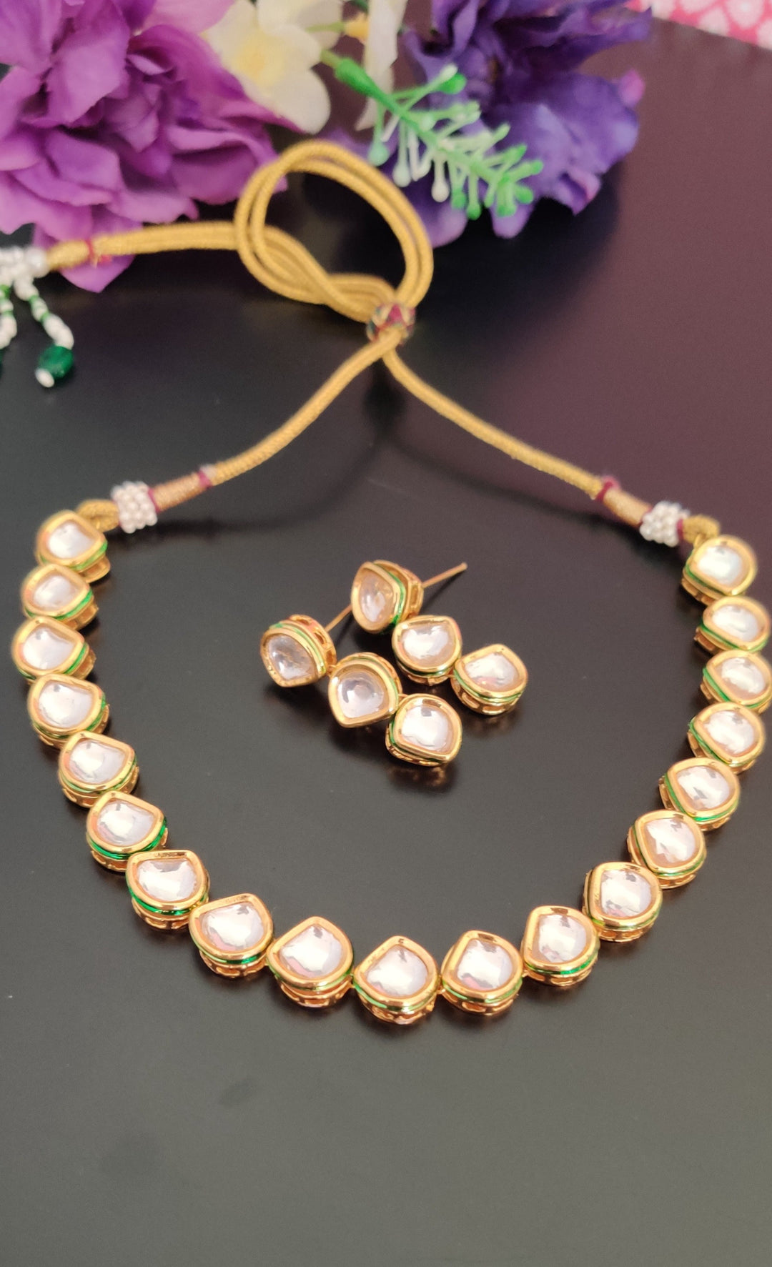 (1-3-NS26) AC Kundan Simple Necklace