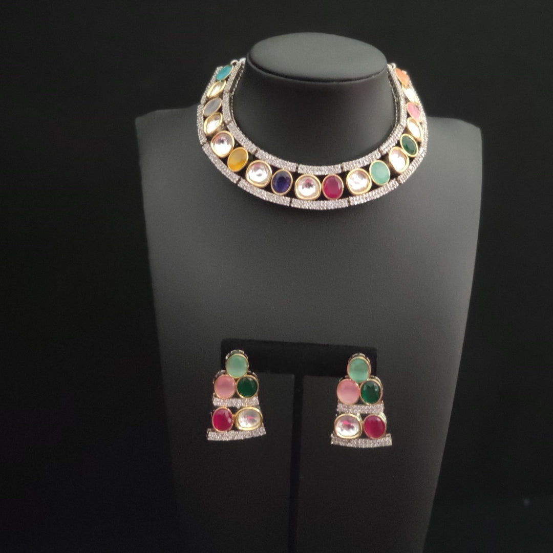 (5-33-NS22) AD Kundan Choker