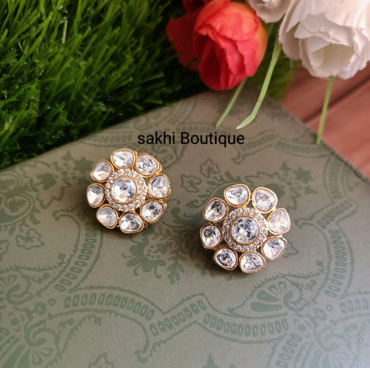 (1-18-ER2) Moissanite Kundan Circle Stud