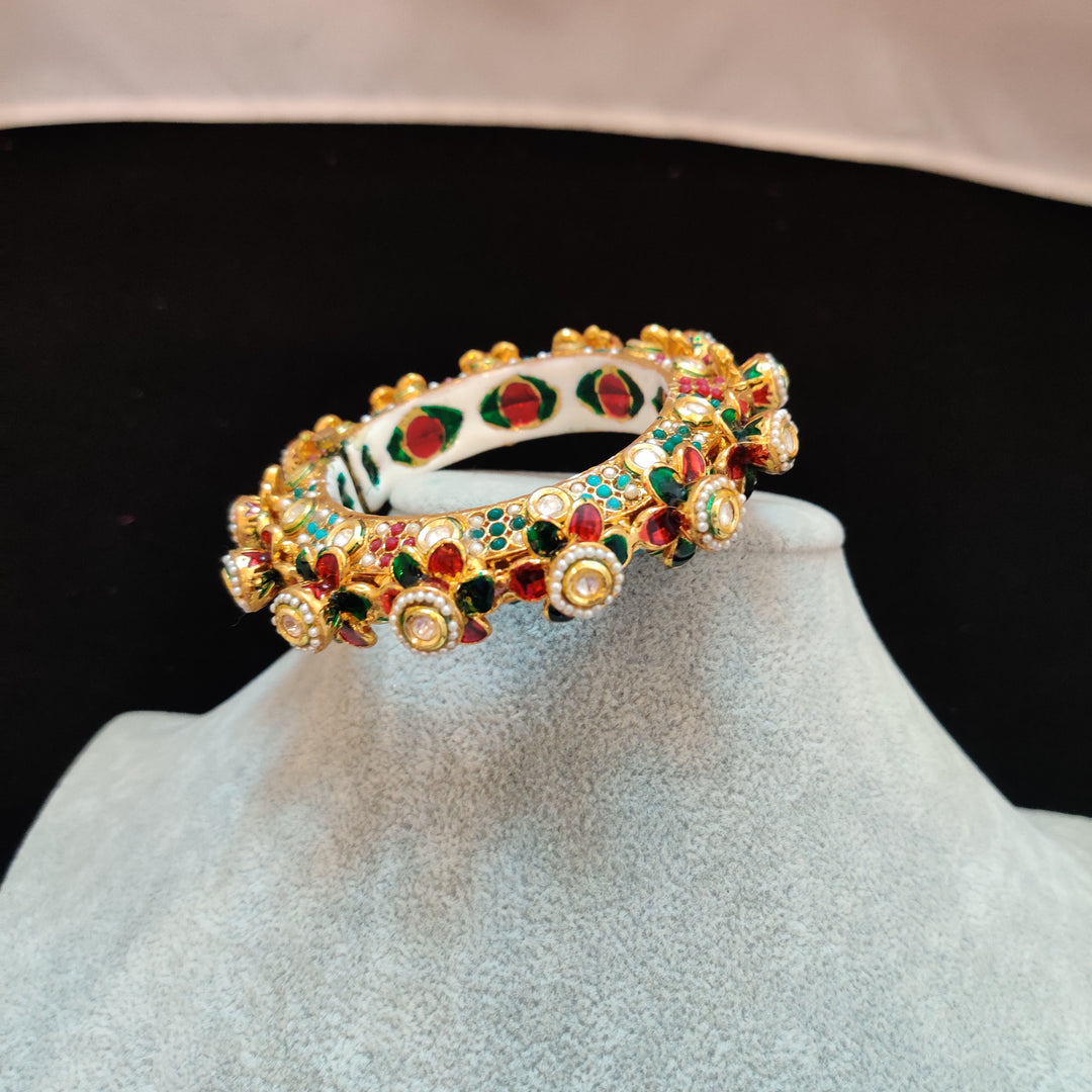 (0518BR008A200) Handcrafted Rajwadi Kundan Kada Pacheli Bangle