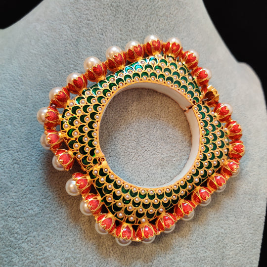 (0518BR0011A200) Square Red Green Rajwadi Meenakari Kundan Designer Kada (In Single)