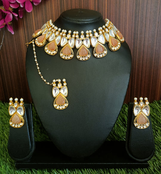 (0118NS057A100) Moissanite Kundan with Carved Monalisa Combo Necklace