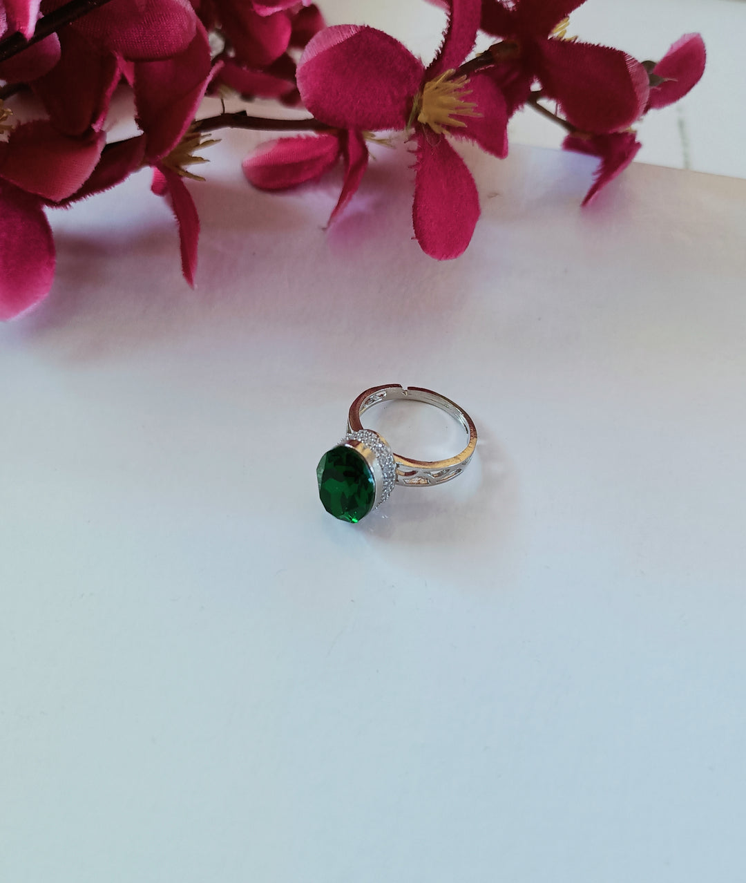 (0356FR008A200) Swarovski Green Stone AD Finger Ring