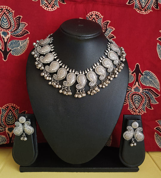 (0390730NS002A20) SLA in Pearl and Ghoonghru Necklace Set