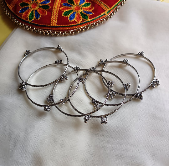 (0120830BR003A20) Oxidised Bangles