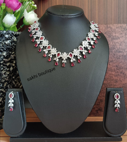 (5-33-NS16) AD Silver- Statement  Necklace