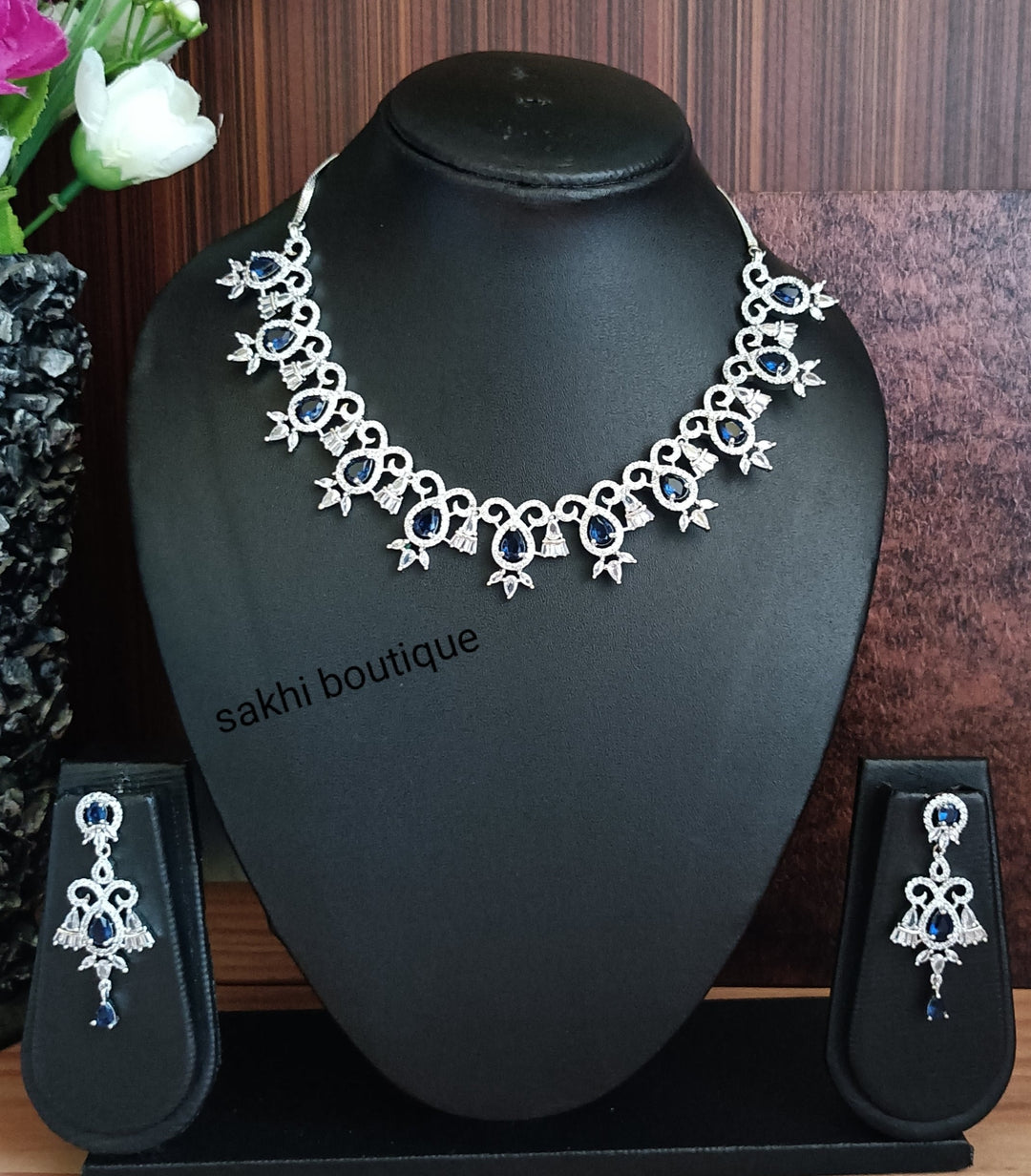 (5-33-NS18) "AD Stunning Necklace"