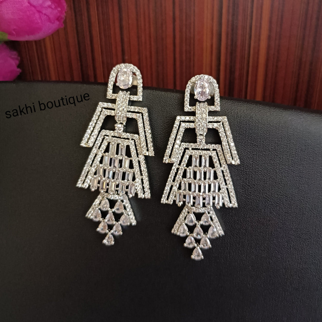 (5-33-ER11) AD Dancing Doll Earring