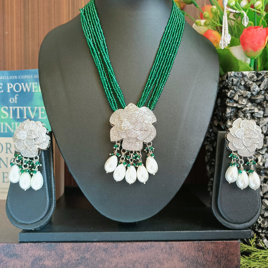 (5-18-NS1) CZ Flower Design  Statement Mala