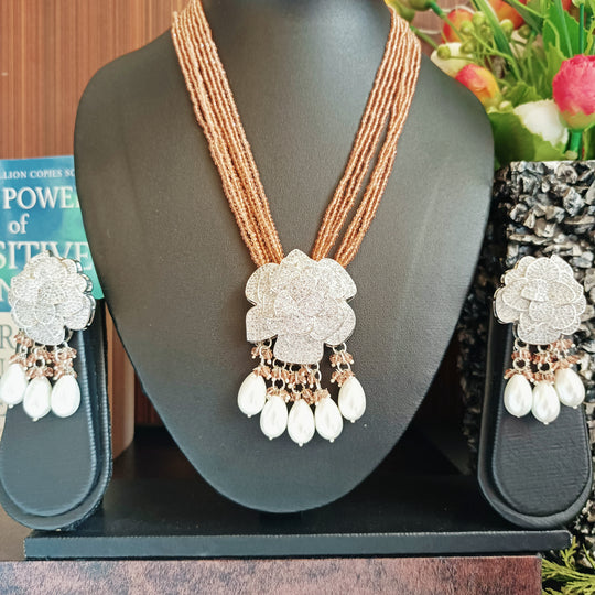 (5-18-NS1) CZ Flower Design  Statement Mala