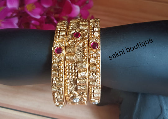 (7-3-BN4) Antique Stone Combo Bangle set