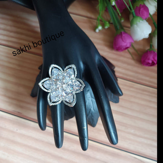 (5-33-FR5) AD Monalisal Stone Flower Big Finger Ring