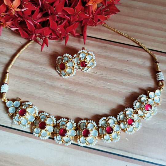 (1-14-NS1) PACHI KUNDAN FLOWER CHOKER