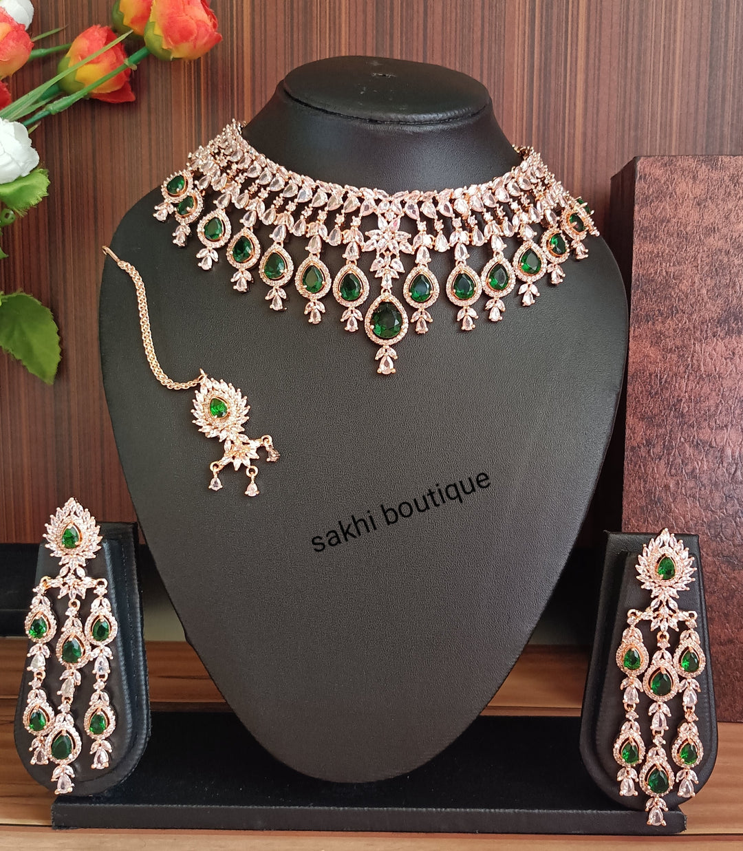 (4-33-NS1) Sabhyasachi inspired AD & Monalisa Combo Necklace Set