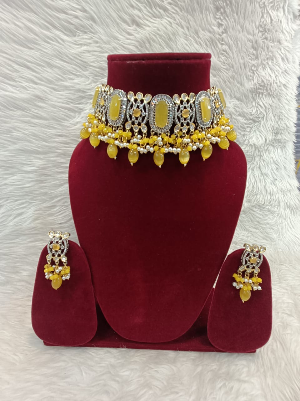 (1-18-NS6) Tyaani Kundan With Monalisa Stone AD Choker