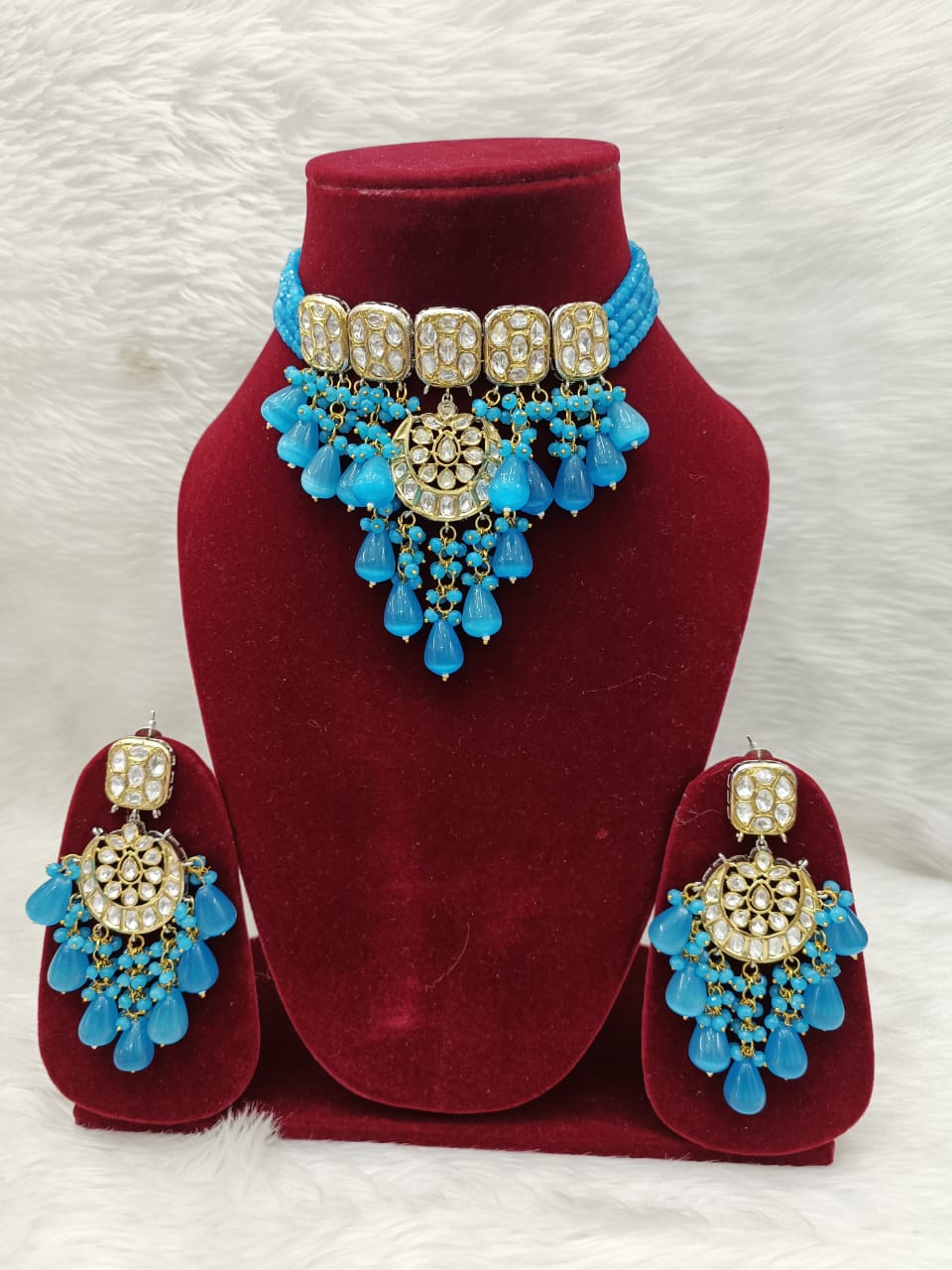 (3-18-NS1) Tyaani Kundan Monalisa Beads Statement Necklace