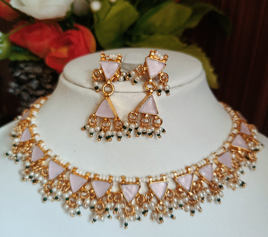 (1-14-NS6) PACHI KUNDAN DELICATE NECKLACE