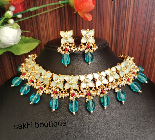 (1-14-NS7) PACHI KUNDAN EXCLUSIVE FLOWER NECKLACE SET