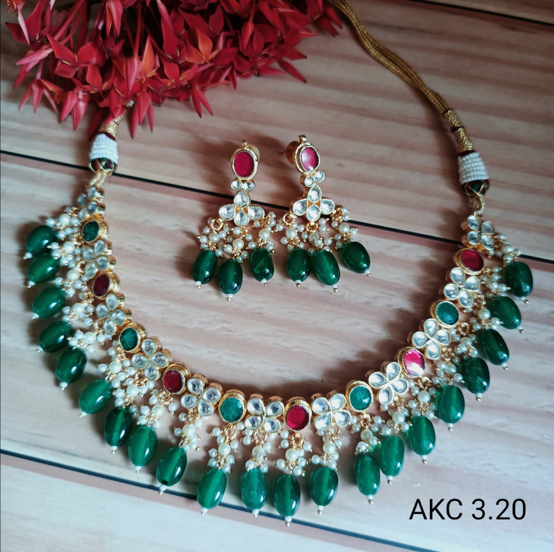 (1-14-NS5) PACHI KUNDAN BEADS STATEMENT NECKLACE SET