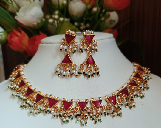 (1-14-NS6) PACHI KUNDAN DELICATE NECKLACE